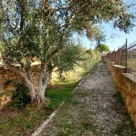 Cosseri Rossa-dorothea And Cosseri Rossa-penelope, With Own Shared Pool *