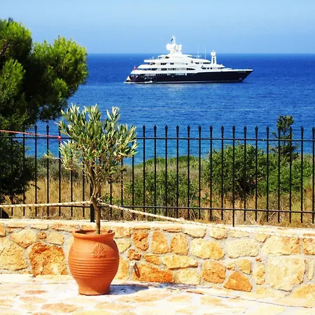 Villa Cosseri Rossa-dorothea And Cosseri Rossa-penelope, With Own Shared Pool *