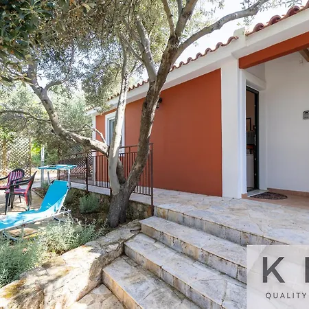 Cosseri Rossa-dorothea And Cosseri Rossa-penelope, With Own Shared Pool *