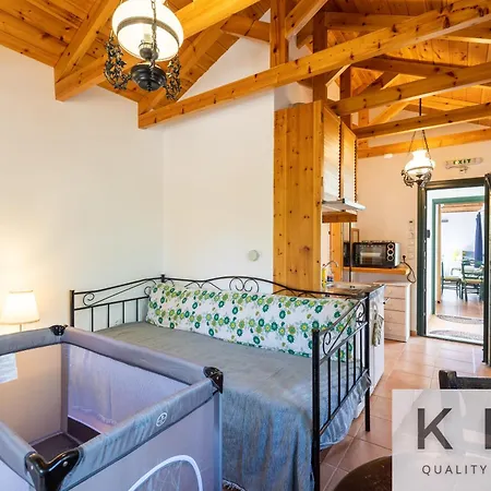 Cosseri Rossa-dorothea And Cosseri Rossa-penelope, With Own Shared Pool *