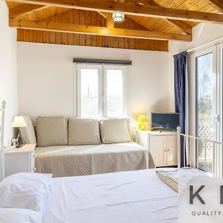 Cosseri Rossa-dorothea And Cosseri Rossa-penelope, With Own Shared Pool *