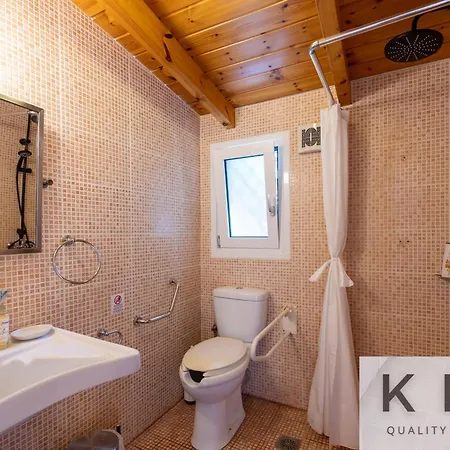 Cosseri Rossa-dorothea And Cosseri Rossa-penelope, With Own Shared Pool *