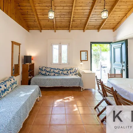 Cosseri Rossa-dorothea And Cosseri Rossa-penelope, With Own Shared Pool Villa