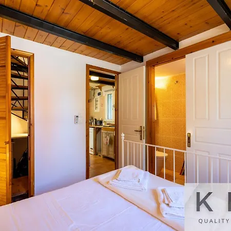 Cosseri Rossa-dorothea And Cosseri Rossa-penelope, With Own Shared Pool Villa Lixouri