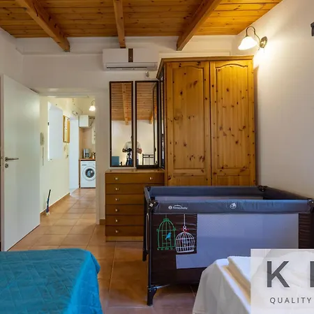 Cosseri Rossa-dorothea And Cosseri Rossa-penelope, With Own Shared Pool Villa Lixouri