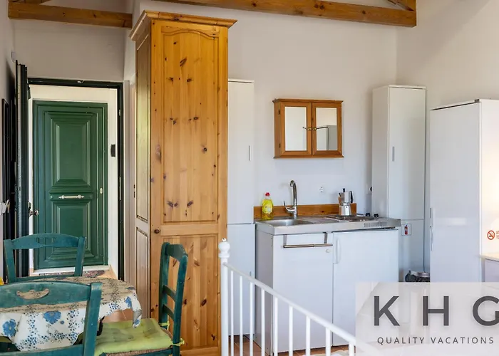 Vila Cosseri Rossa-dorothea And Cosseri Rossa-penelope, With Own Shared Pool *