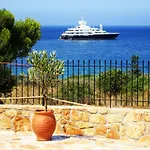 Villa Cosseri Rossa-dorothea And Cosseri Rossa-penelope, With Own Shared Pool *